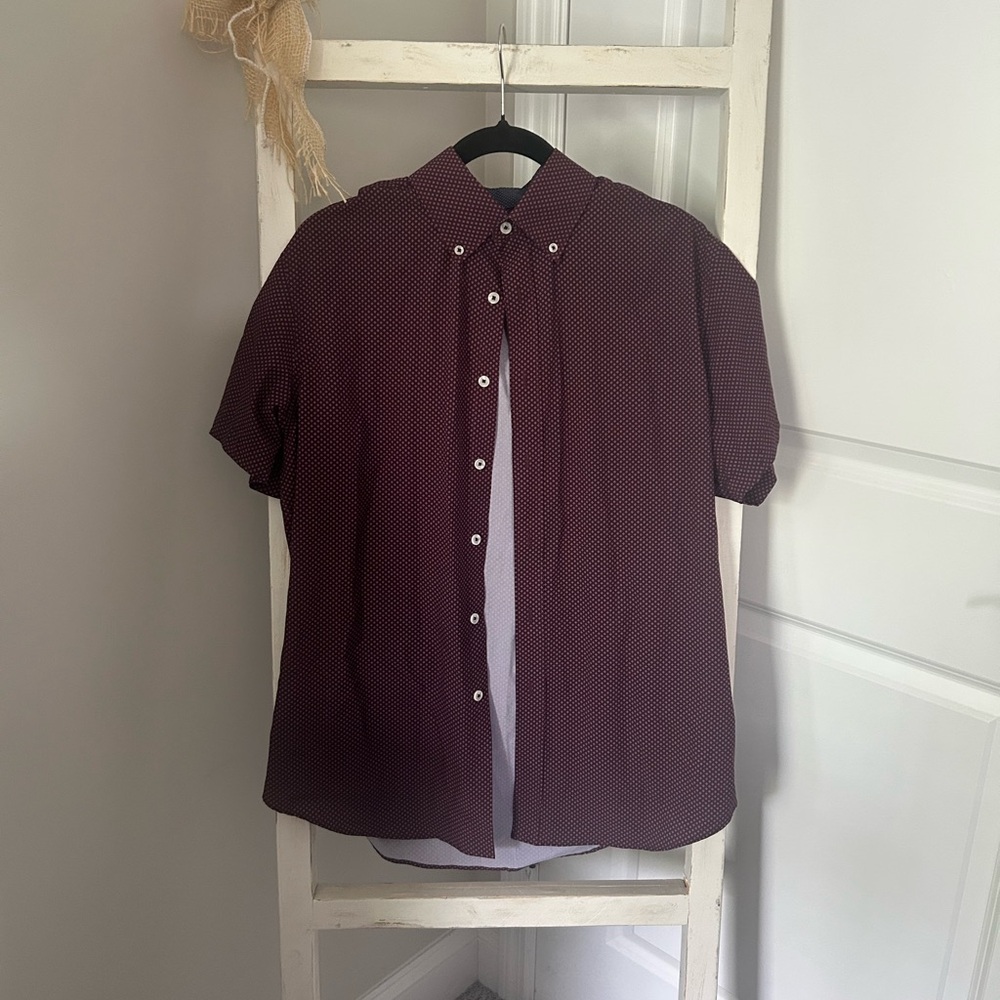 Red Casual Button Down Shirt with Classic Collar
